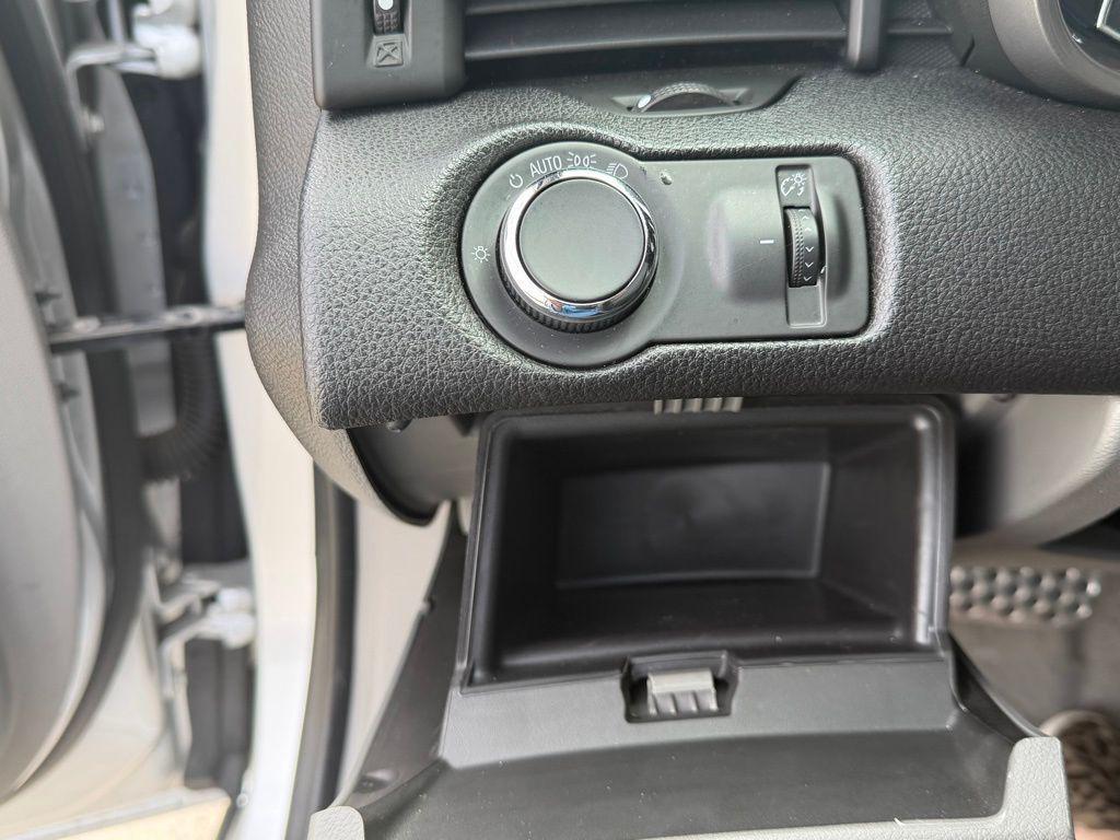 used 2016 Chevrolet Malibu Limited car, priced at $10,800