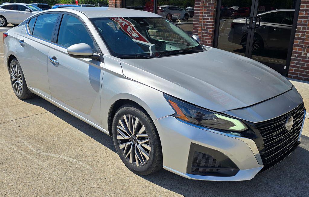 used 2023 Nissan Altima car, priced at $19,700