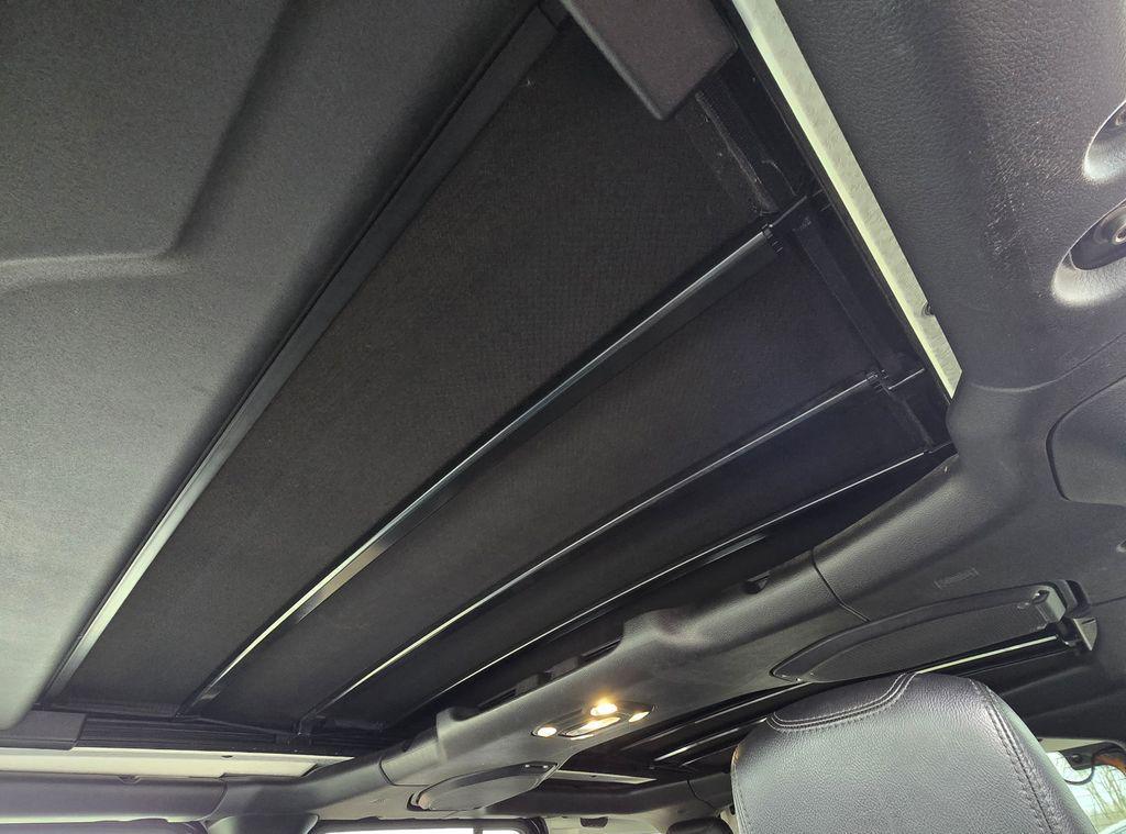 used 2022 Jeep Wrangler Unlimited car, priced at $37,800