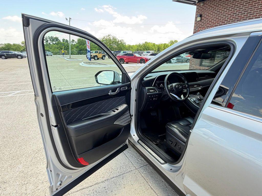 used 2022 Hyundai Palisade car, priced at $30,700