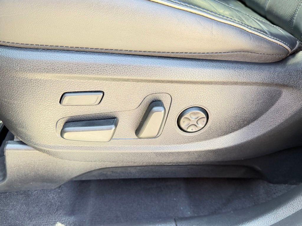 used 2022 Hyundai Palisade car, priced at $30,700
