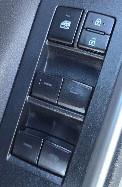 used 2024 Toyota Highlander car, priced at $37,800