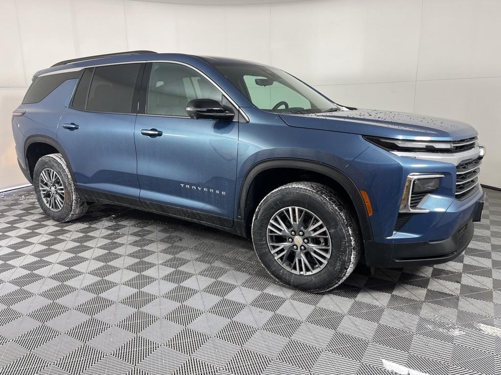 new 2026 Chevrolet Traverse car, priced at $46,093