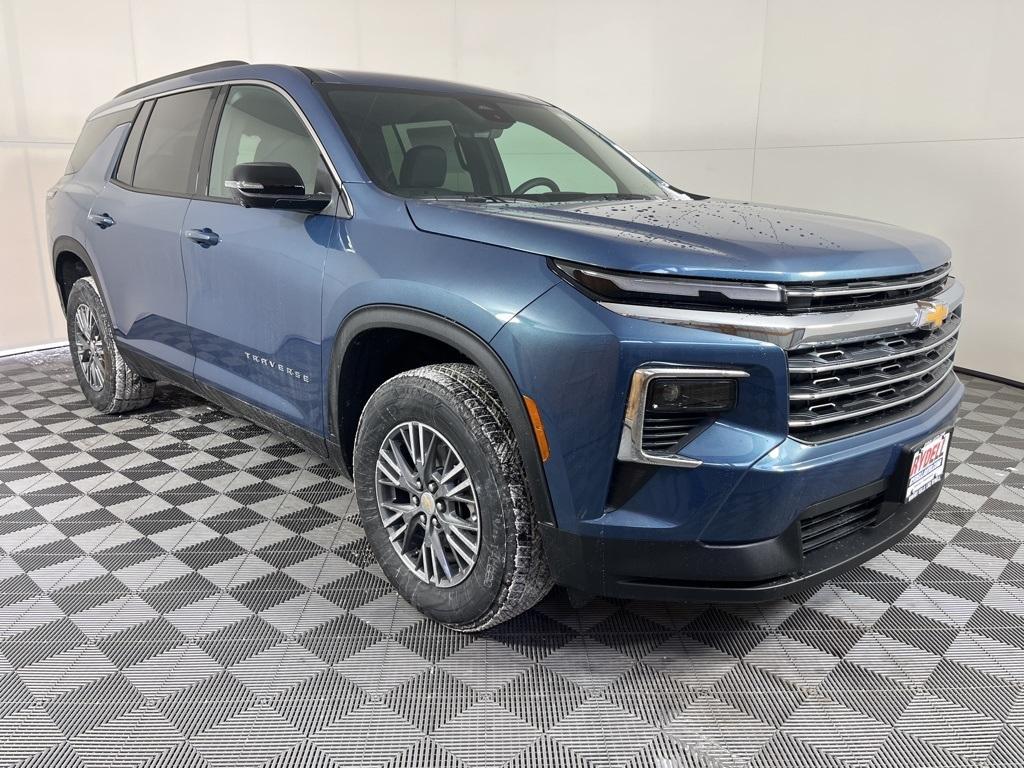 new 2026 Chevrolet Traverse car, priced at $46,093