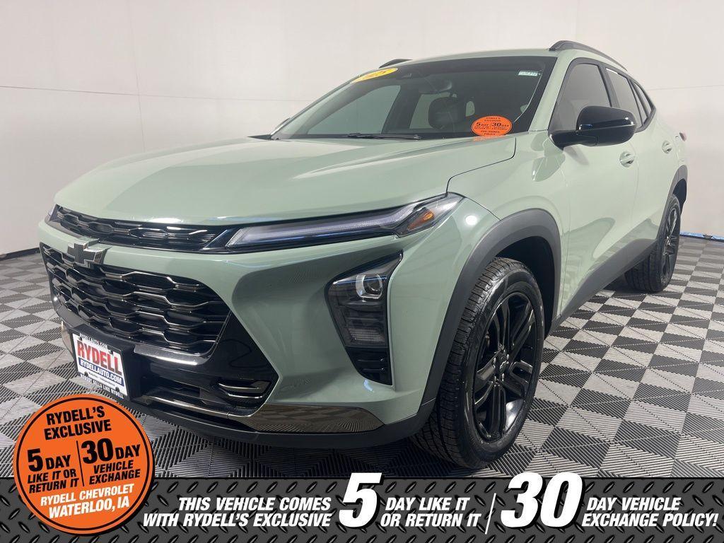 used 2025 Chevrolet Trax car, priced at $24,554