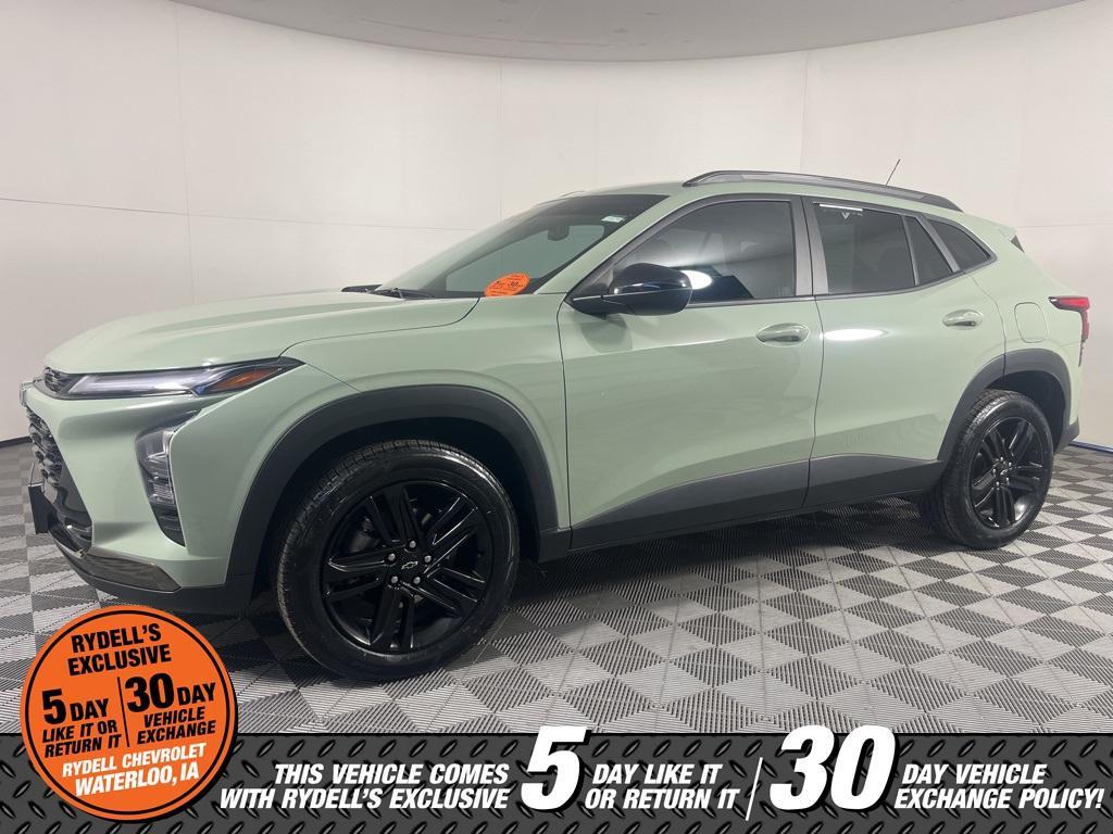 used 2025 Chevrolet Trax car, priced at $24,992