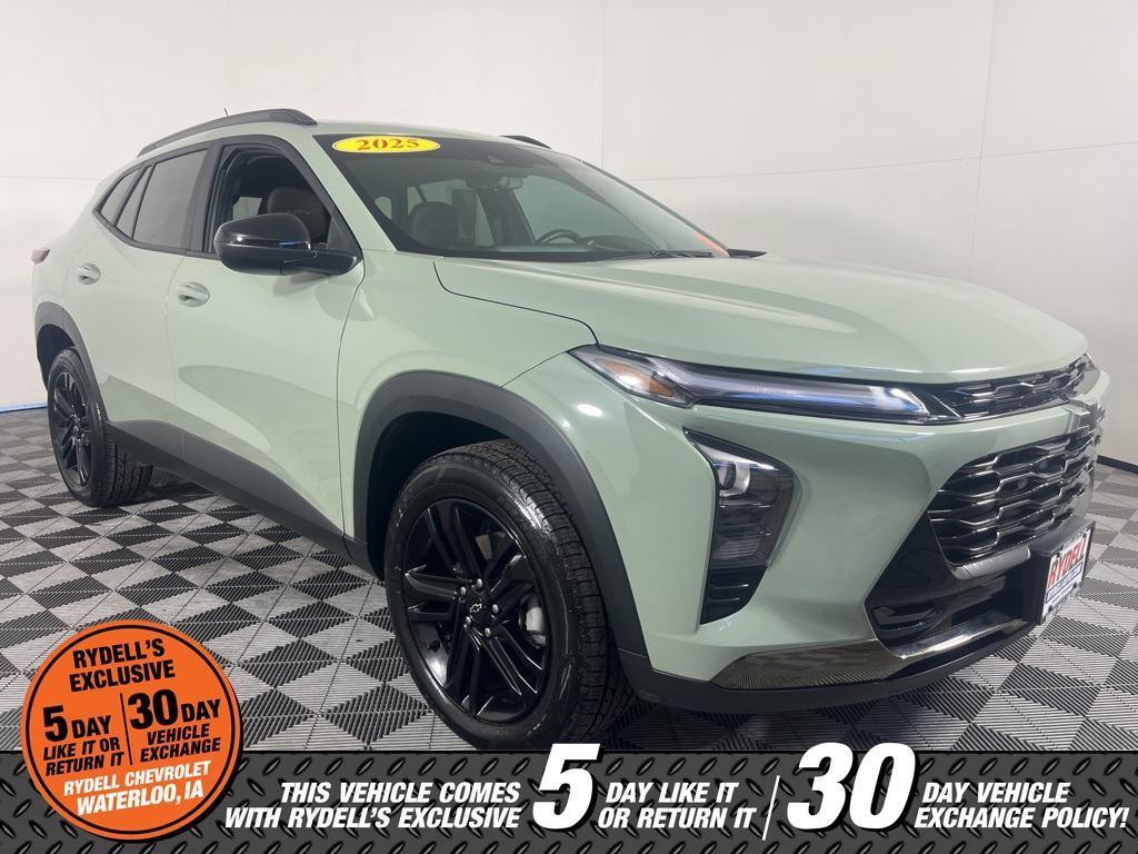 used 2025 Chevrolet Trax car, priced at $24,992