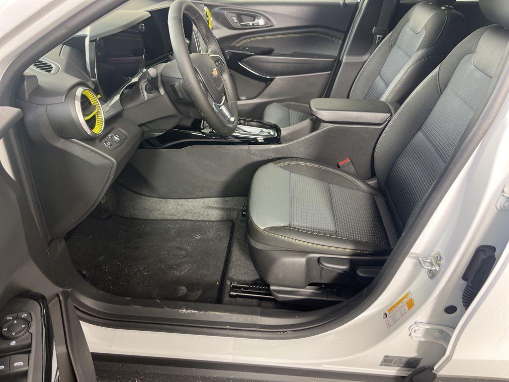 new 2026 Chevrolet Trax car, priced at $25,238