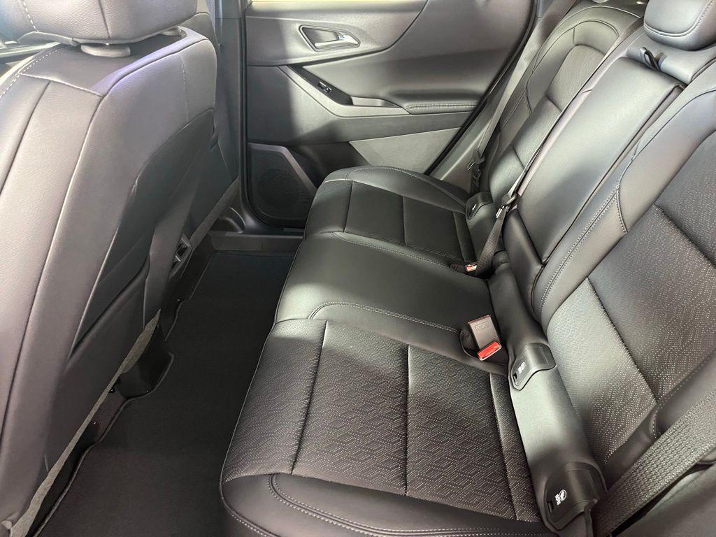 new 2026 Chevrolet Equinox car, priced at $36,884