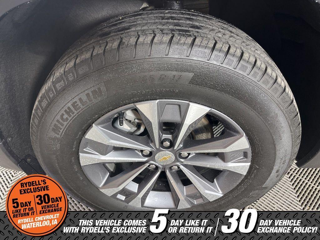 used 2025 Chevrolet Equinox car, priced at $29,991