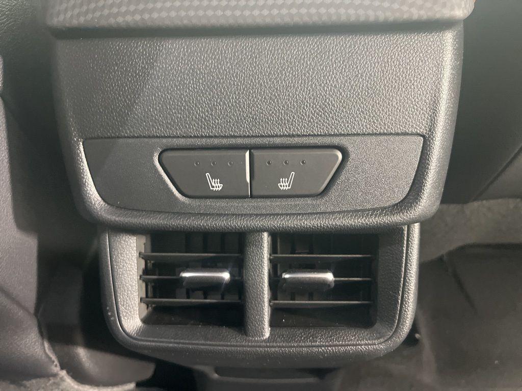 new 2026 Chevrolet Equinox car, priced at $40,290