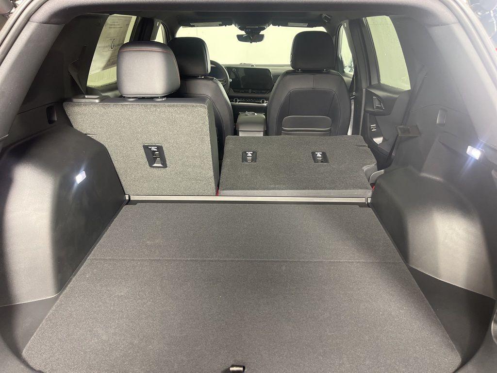 new 2026 Chevrolet Equinox car, priced at $40,290