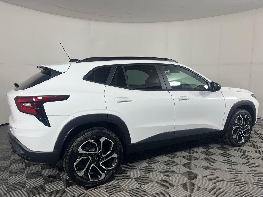 new 2026 Chevrolet Trax car, priced at $27,656