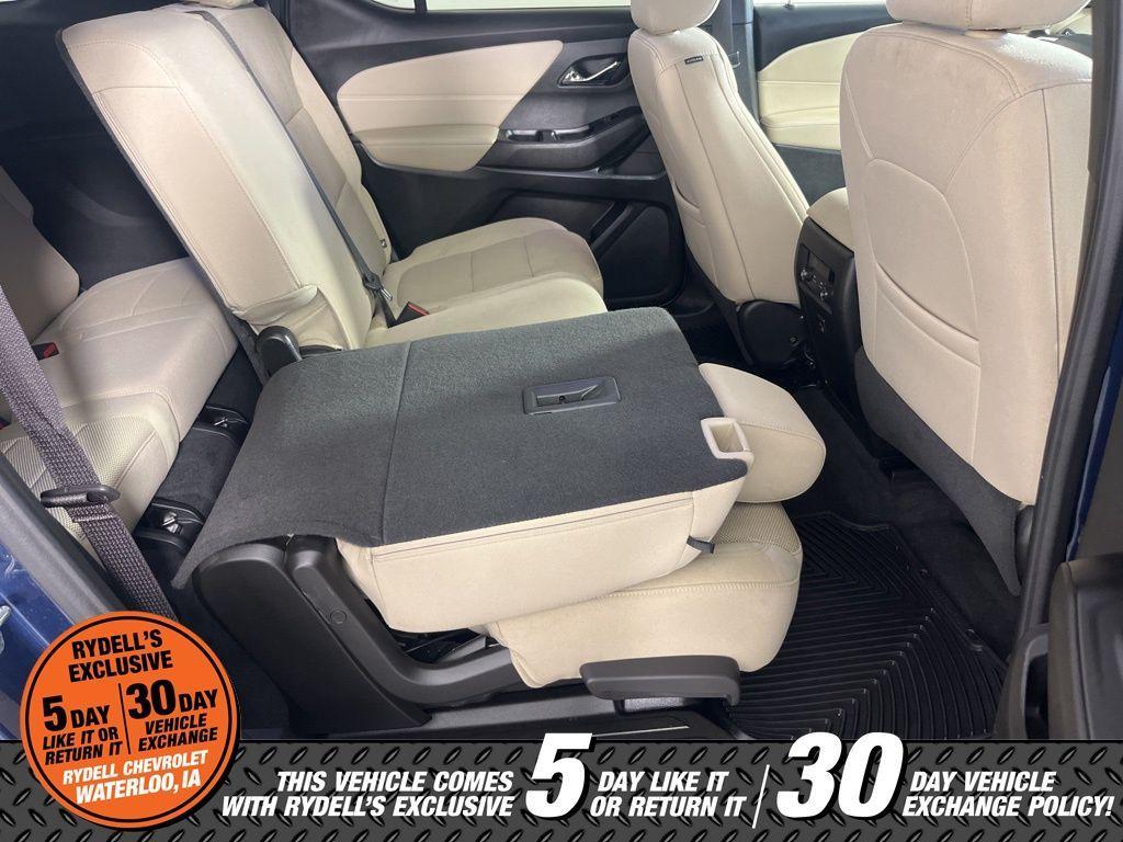 used 2023 Chevrolet Traverse car, priced at $32,991