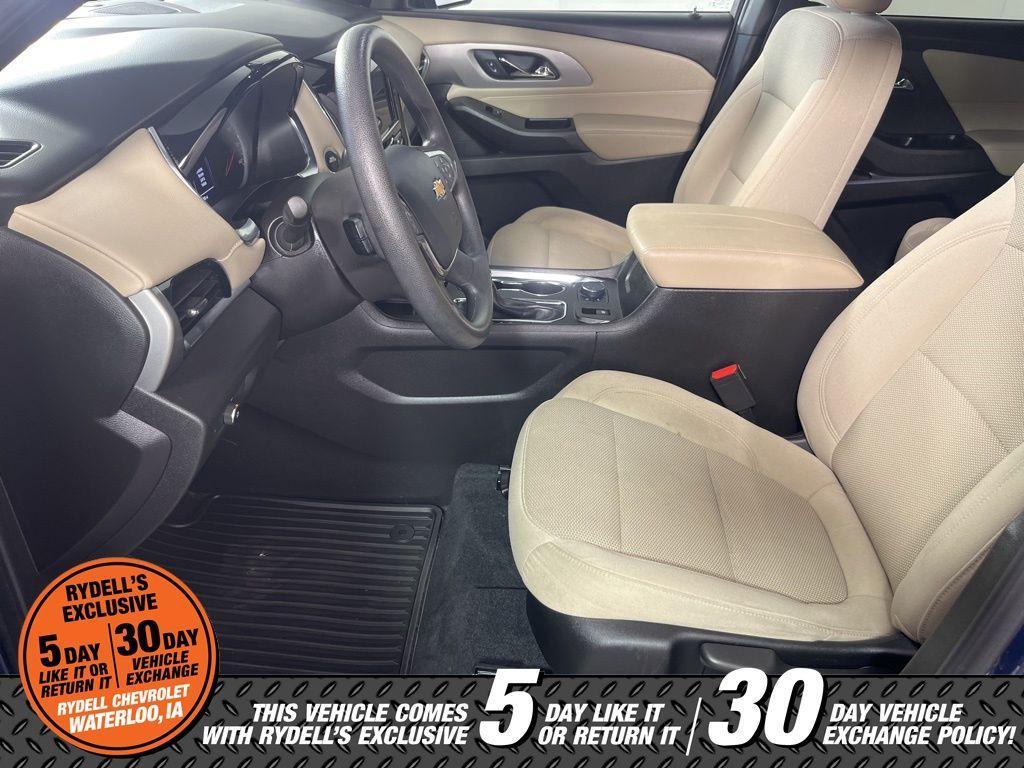 used 2023 Chevrolet Traverse car, priced at $32,991