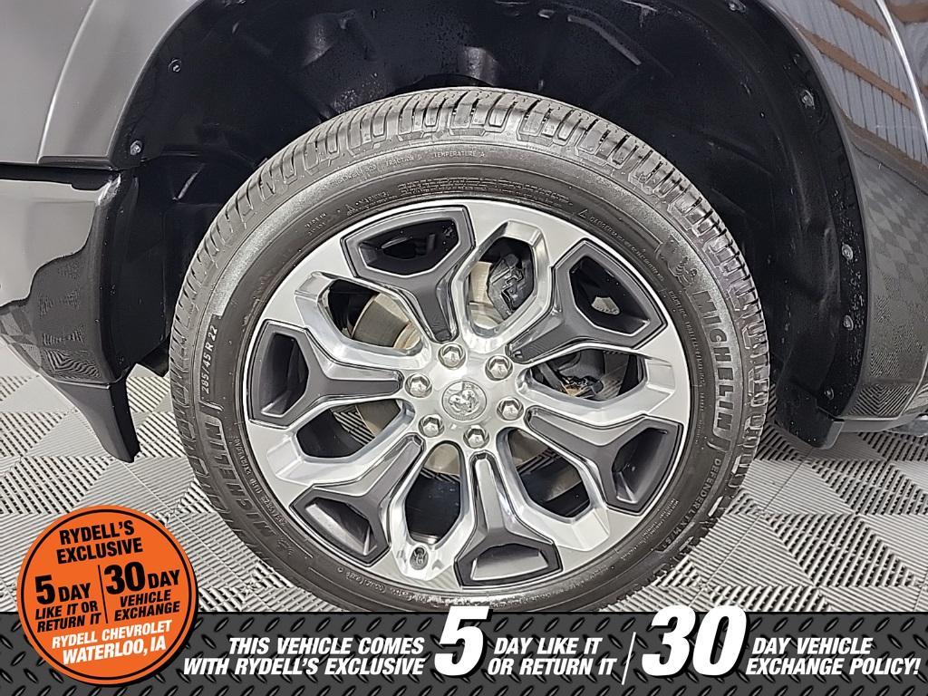 used 2022 Ram 1500 car, priced at $38,997