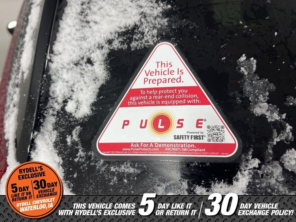 used 2025 Chevrolet Equinox car, priced at $34,996