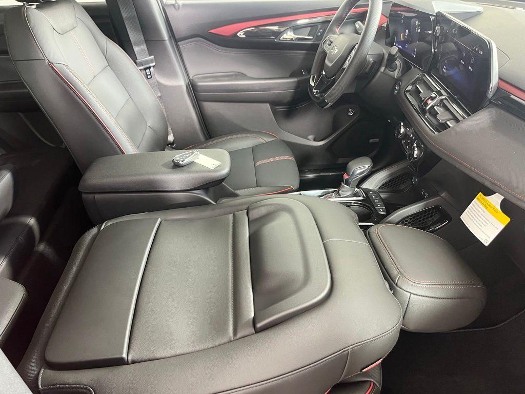 new 2026 Chevrolet TrailBlazer car, priced at $32,200