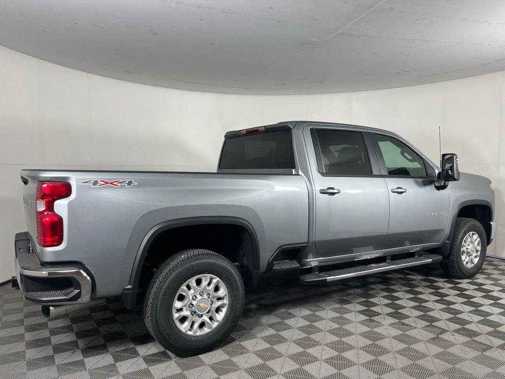 new 2026 Chevrolet Silverado 3500 car, priced at $71,740