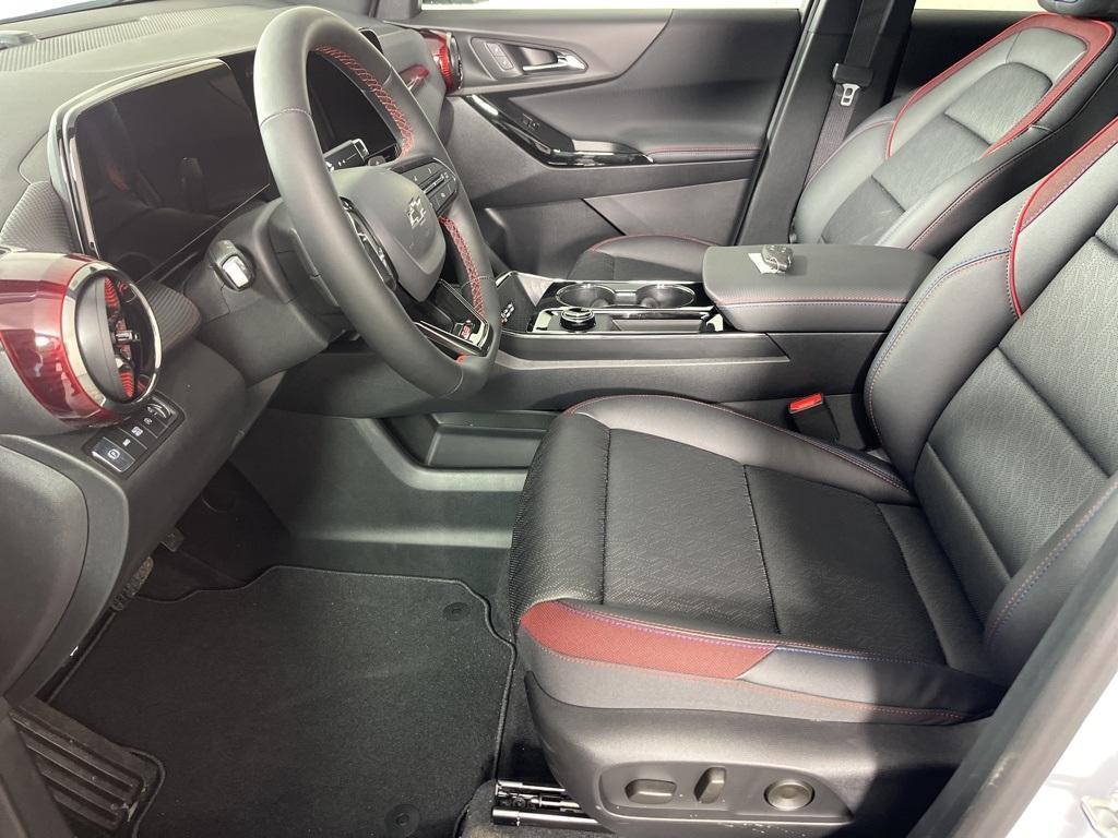 new 2026 Chevrolet Equinox car, priced at $41,152