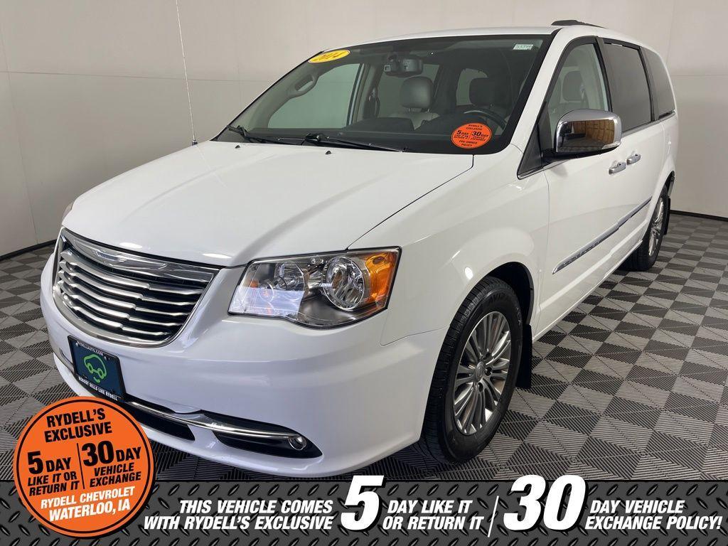 used 2014 Chrysler Town & Country car, priced at $8,991