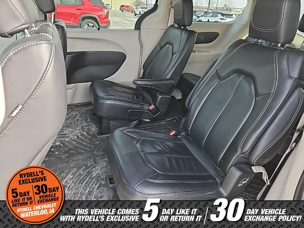 used 2022 Chrysler Pacifica car, priced at $27,991