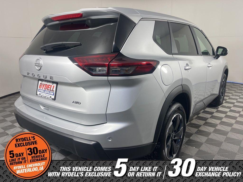 used 2025 Nissan Rogue car, priced at $26,442
