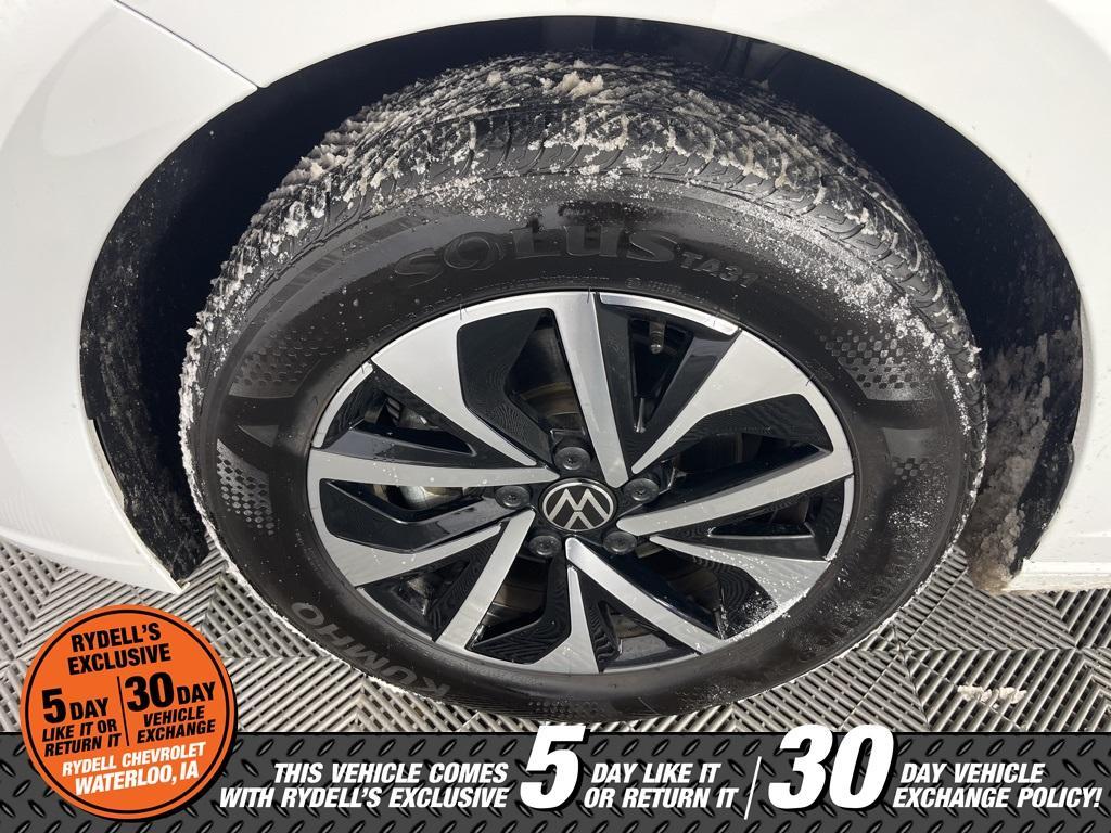 used 2024 Volkswagen Jetta car, priced at $17,993