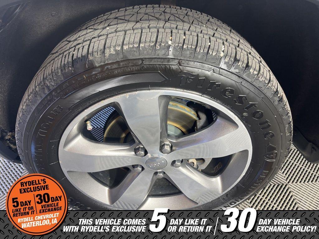 used 2014 Jeep Grand Cherokee car, priced at $11,991