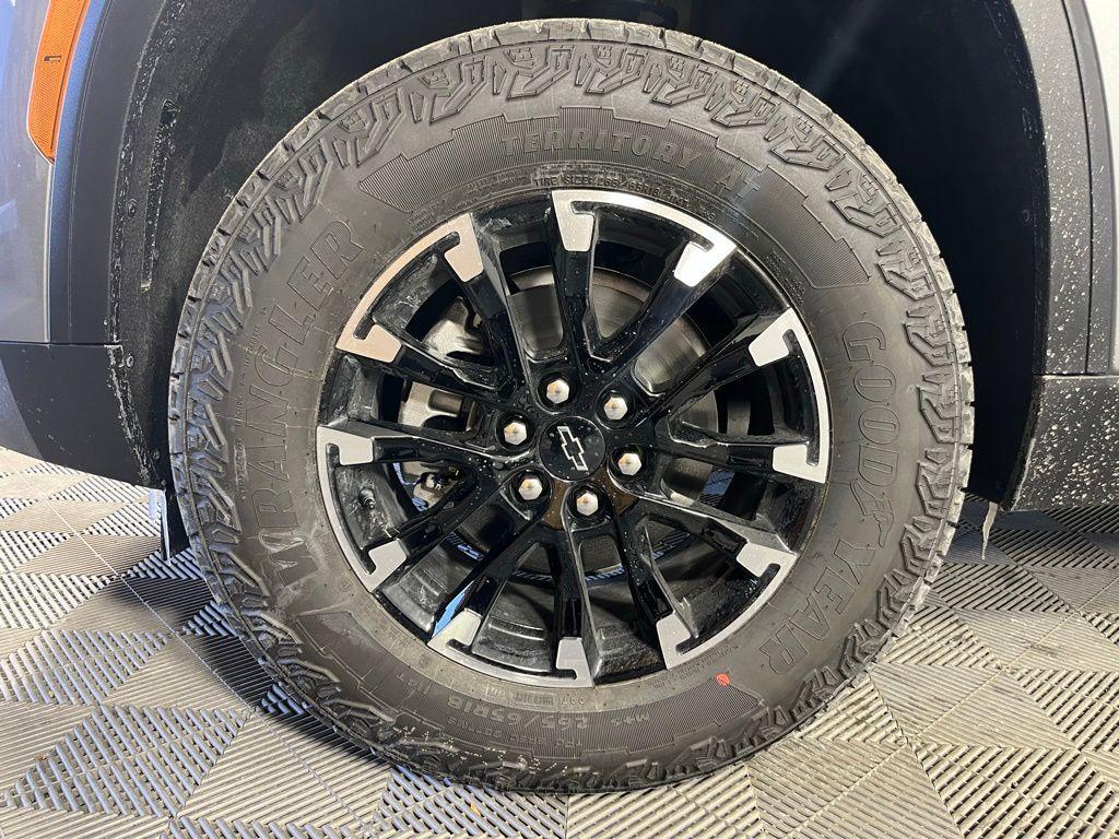 new 2026 Chevrolet Traverse car, priced at $52,738