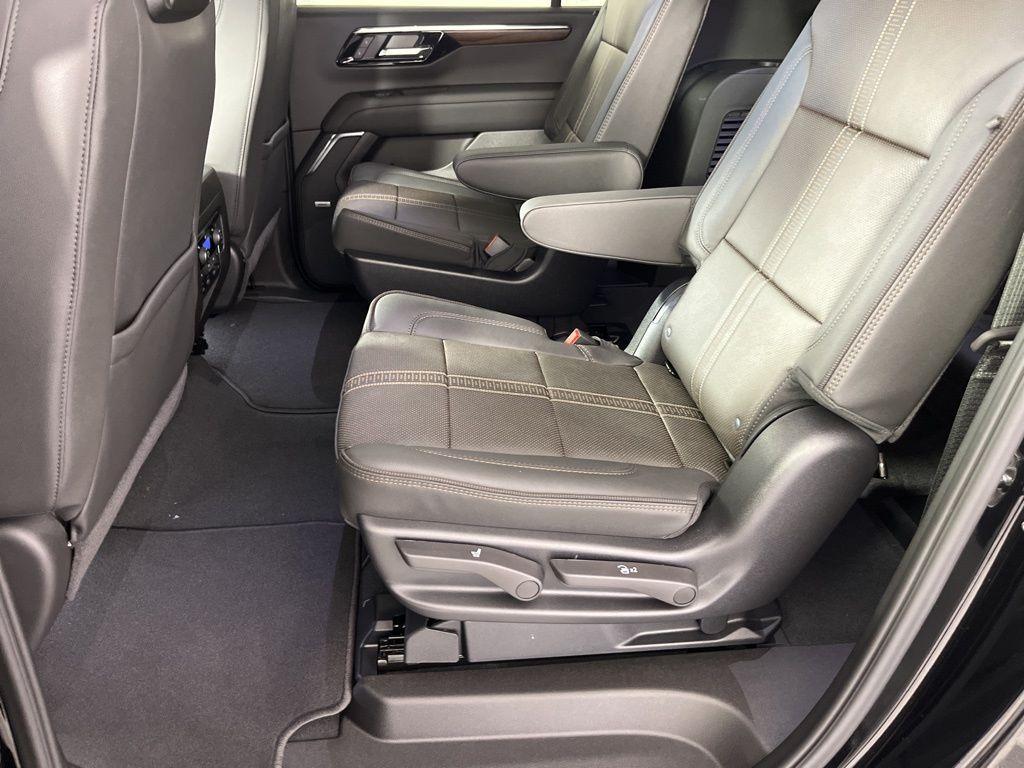 new 2026 Chevrolet Suburban car, priced at $99,791