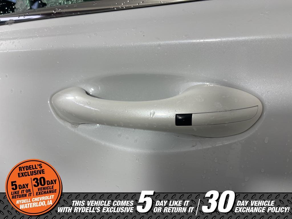 used 2019 Hyundai Santa Fe car, priced at $16,991