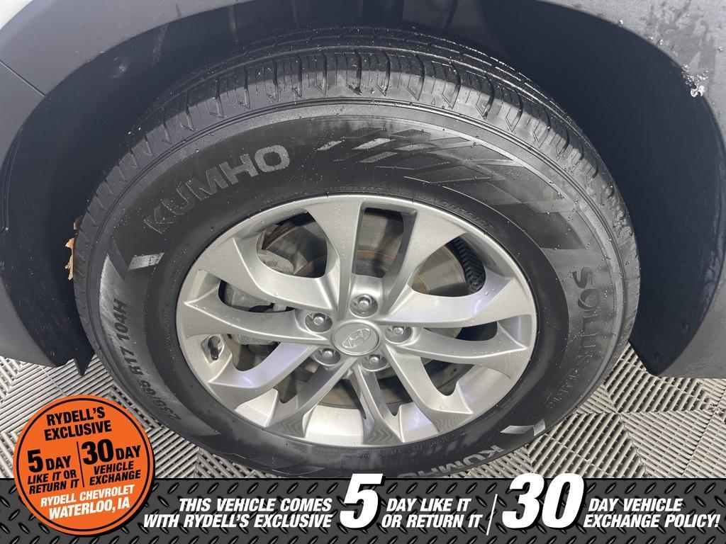 used 2019 Hyundai Santa Fe car, priced at $16,991