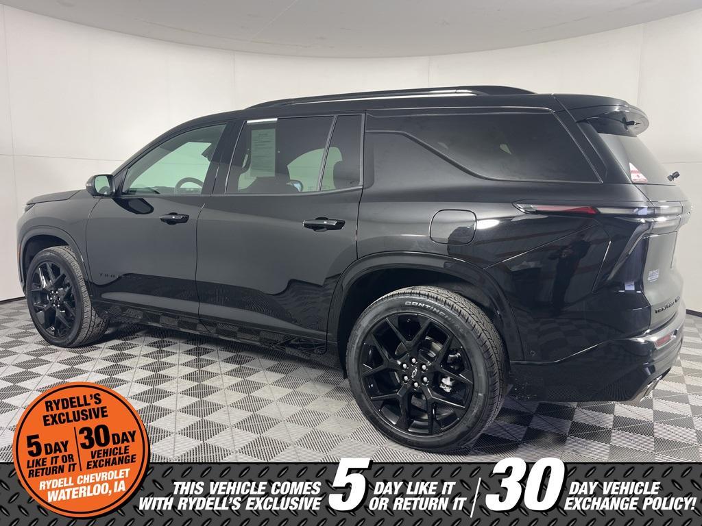 used 2024 Chevrolet Traverse car, priced at $49,993