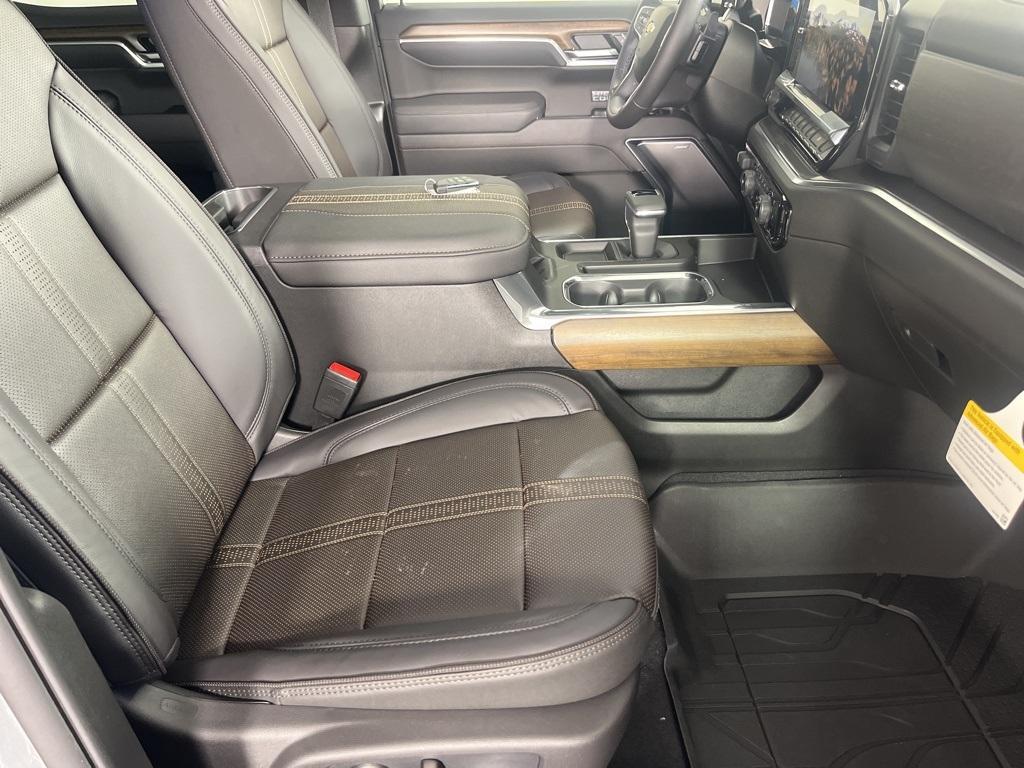 new 2026 Chevrolet Silverado 1500 car, priced at $71,543