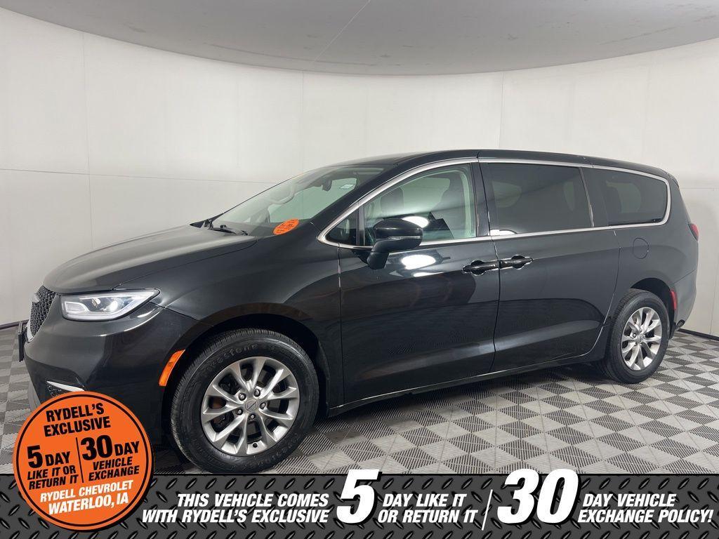 used 2023 Chrysler Pacifica car, priced at $23,991