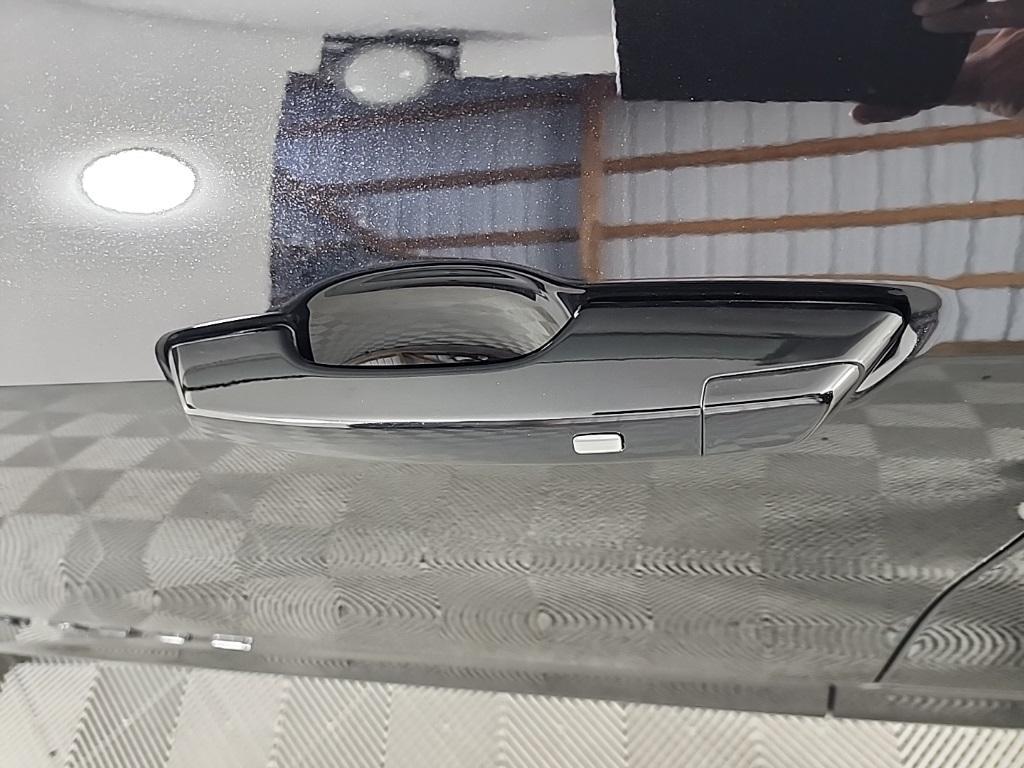 new 2026 Chevrolet Traverse car, priced at $57,999