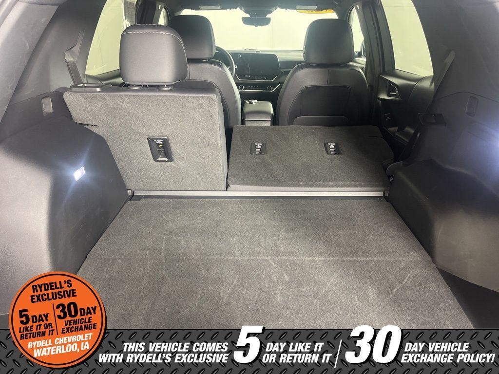 used 2025 Chevrolet Equinox car, priced at $27,991