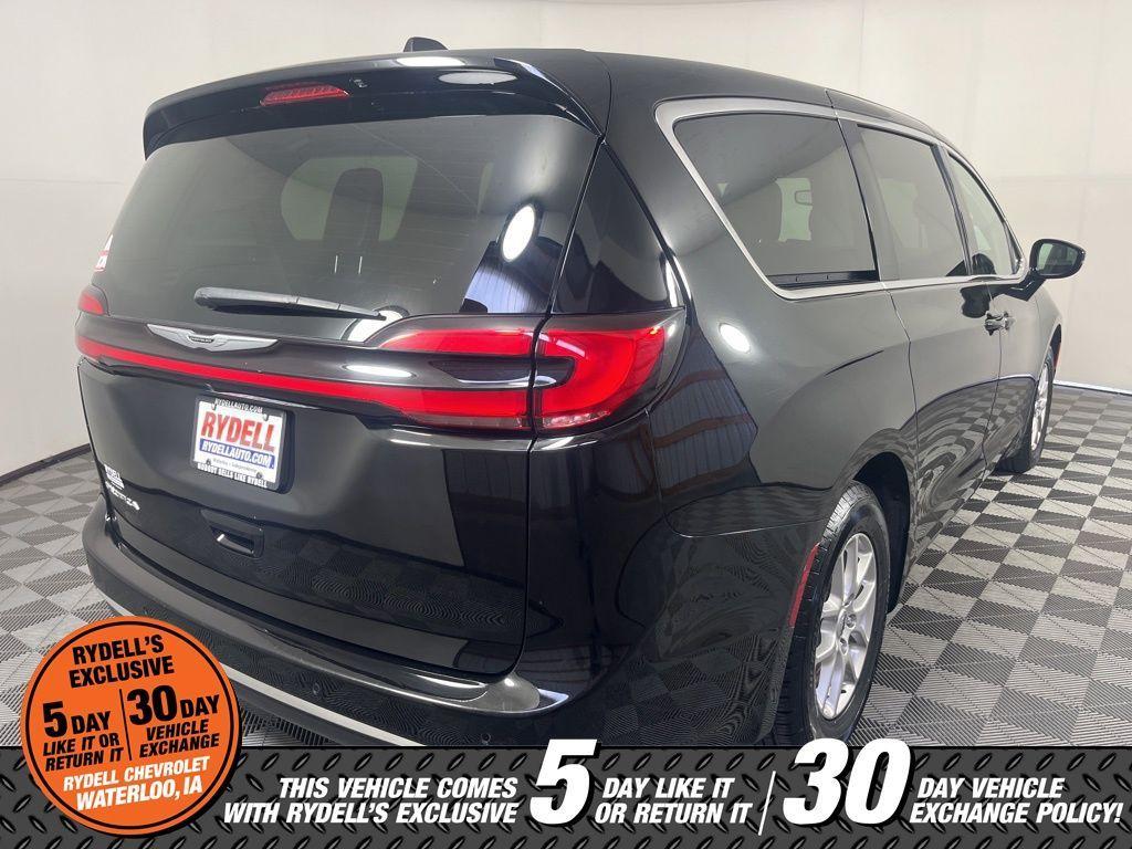 used 2024 Chrysler Pacifica car, priced at $28,662