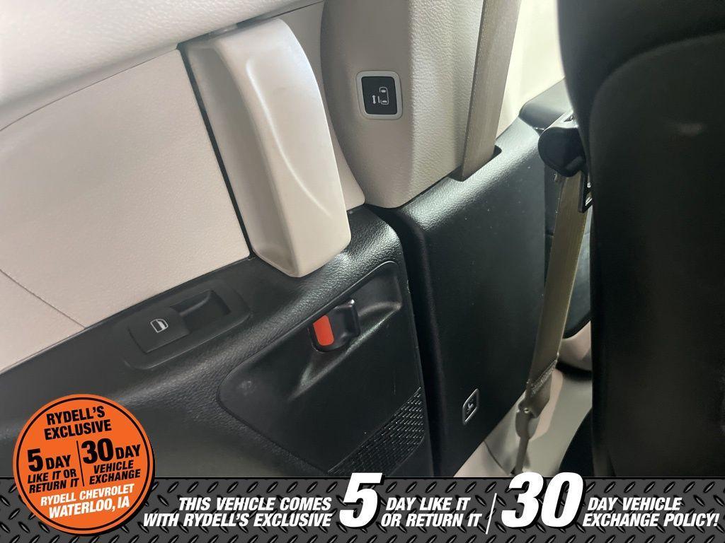used 2024 Chrysler Pacifica car, priced at $28,662