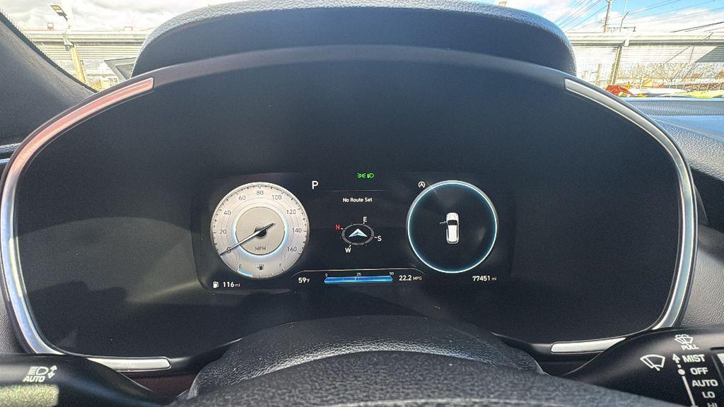 used 2022 Hyundai Santa Fe car, priced at $24,995