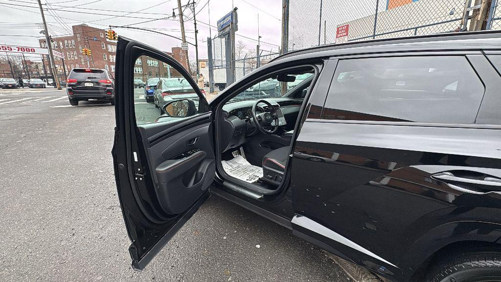 used 2024 Hyundai TUCSON Hybrid car, priced at $27,994