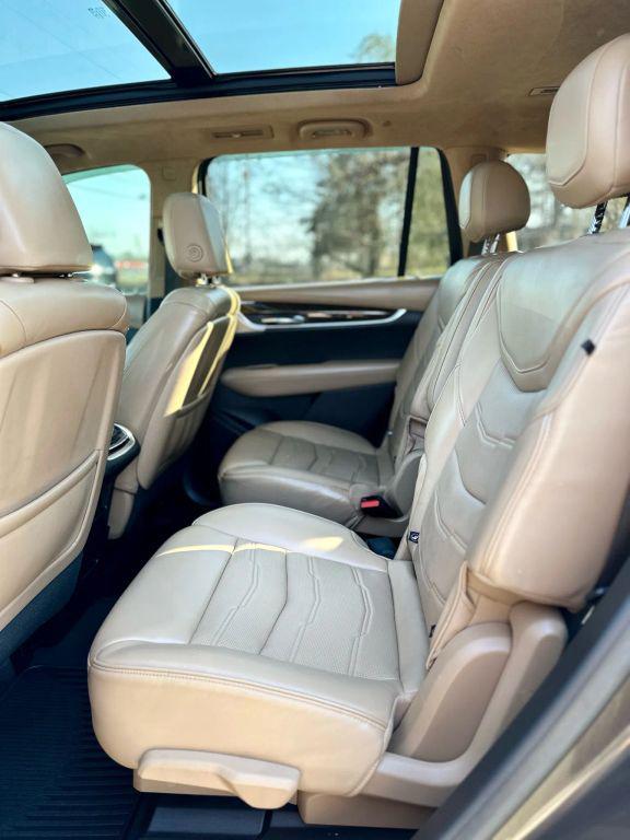 used 2020 Cadillac XT6 car, priced at $23,900