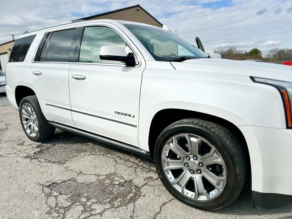 used 2016 GMC Yukon car, priced at $22,900