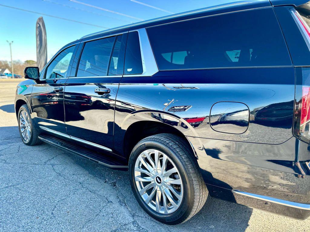 used 2021 Cadillac Escalade ESV car, priced at $47,900