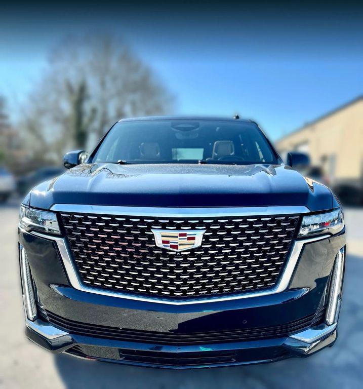 used 2021 Cadillac Escalade ESV car, priced at $47,900
