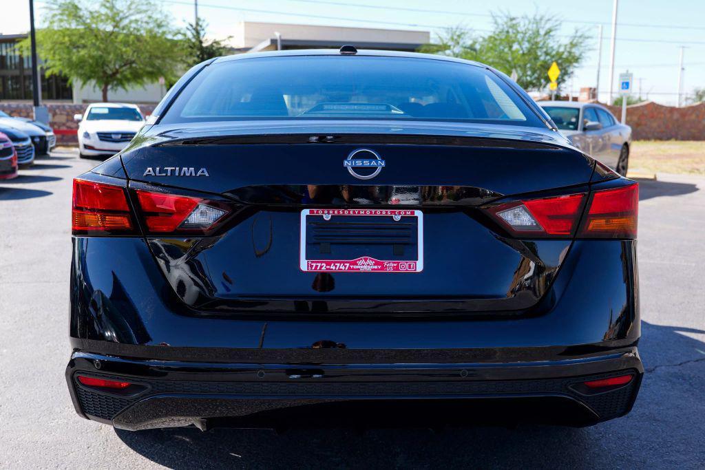 used 2025 Nissan Altima car, priced at $28,995