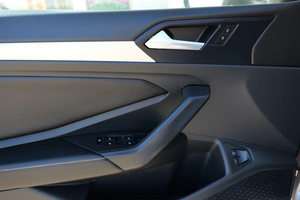 used 2024 Volkswagen Jetta car, priced at $20,995