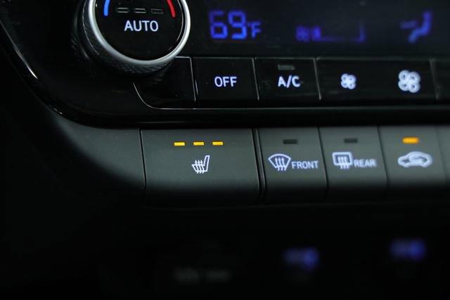 used 2022 Hyundai Elantra car, priced at $14,925