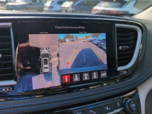 used 2021 Chrysler Pacifica car, priced at $17,750